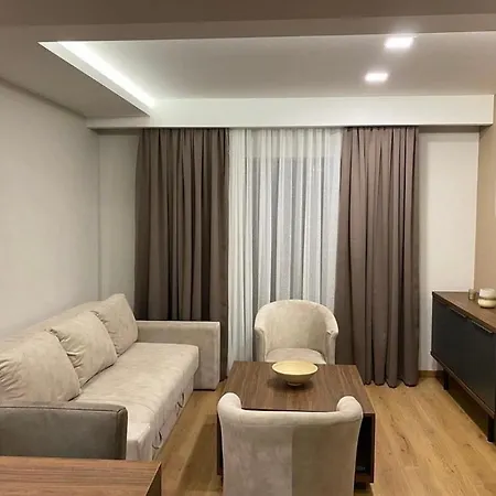 Miss Aparthotel